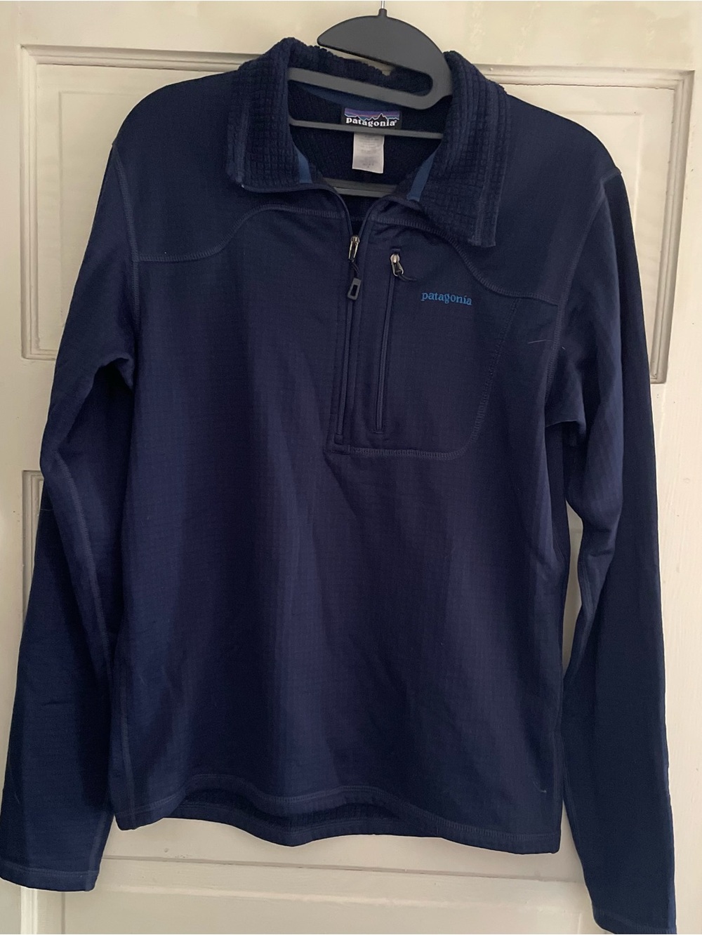 Patagonia Navy Blue Men's Small Half-Zip Performance Pullover